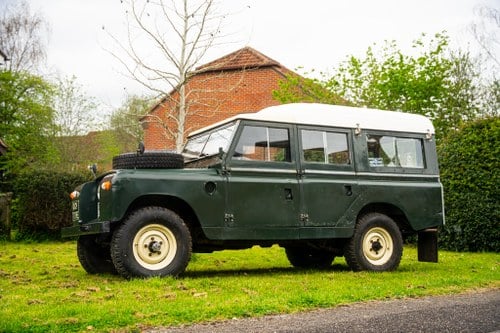 1967 Land Rover Series IIA 109" - Dormobile In vendita (immagine 9 di 152)