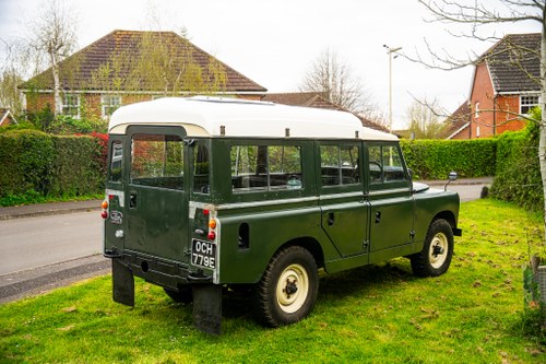 1967 Land Rover Series IIA 109" - Dormobile In vendita (immagine 17 di 152)