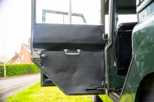 1967 Land Rover Series IIA 109" - Dormobile In vendita (immagine 34 di 152)