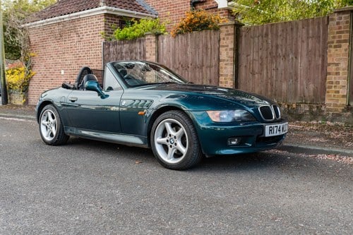 1998 BMW Z3 1.9L Manual E36 à vendre (picture 1 of 138)