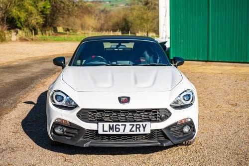 2017 Abarth 124 Spider Scorpione à venda (imagem 10 de 110)