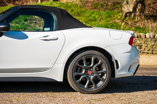 2017 Abarth 124 Spider Scorpione à venda (imagem 70 de 110)