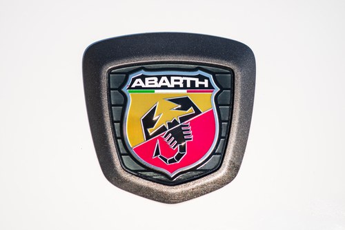 2017 Abarth 124 Spider Scorpione à venda (imagem 76 de 110)