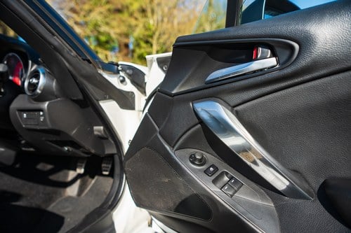 2017 Abarth 124 Spider Scorpione à venda (imagem 36 de 110)