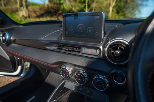 2017 Abarth 124 Spider Scorpione à venda (imagem 55 de 110)