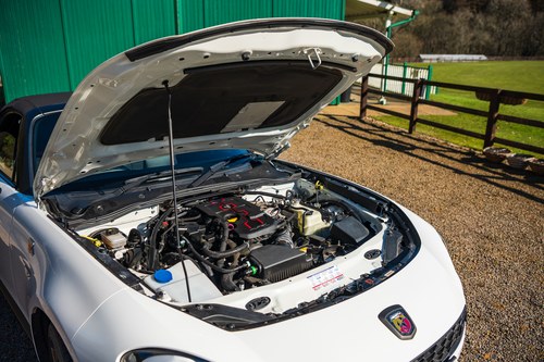 2017 Abarth 124 Spider Scorpione à venda (imagem 97 de 110)