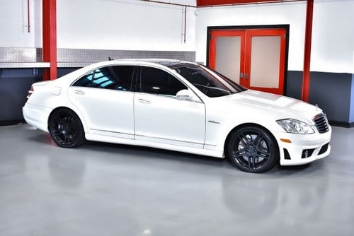 2008 Mercedes-Benz W221 S63 AMG "Performance" Sedan 6,3L V8 till salu (bild 3 av 126)
