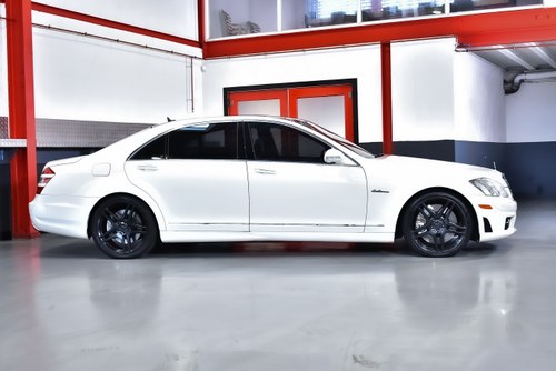 2008 Mercedes-Benz W221 S63 AMG "Performance" Sedan 6,3L V8 till salu (bild 11 av 126)