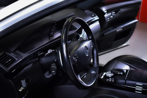 2008 Mercedes-Benz W221 S63 AMG "Performance" Sedan 6,3L V8 till salu (bild 44 av 126)