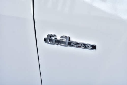 2008 Mercedes-Benz W221 S63 AMG "Performance" Sedan 6,3L V8 till salu (bild 98 av 126)