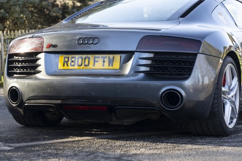 2013 Audi R8 Type 42 4.2L V8 FSI Quattro Coupe till salu (bild 65 av 93)