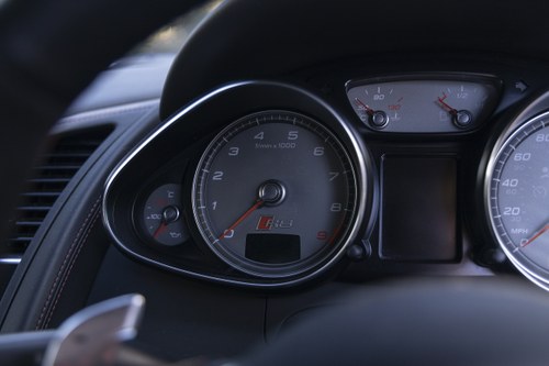 2013 Audi R8 Type 42 4.2L V8 FSI Quattro Coupe till salu (bild 43 av 93)