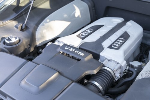 2013 Audi R8 Type 42 4.2L V8 FSI Quattro Coupe till salu (bild 75 av 93)