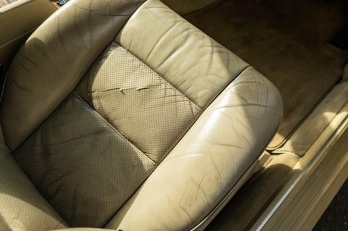 1990 Mercedes-Benz 500SEC C126 till salu (bild 45 av 226)