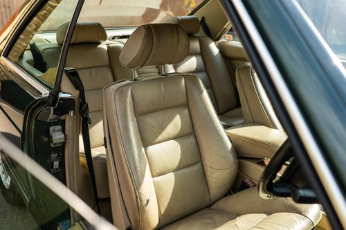 1990 Mercedes-Benz 500SEC C126 till salu (bild 50 av 226)