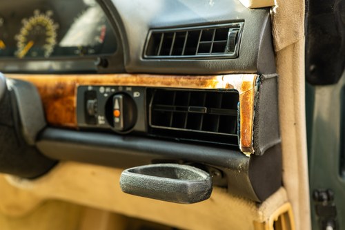 1990 Mercedes-Benz 500SEC C126 till salu (bild 52 av 226)