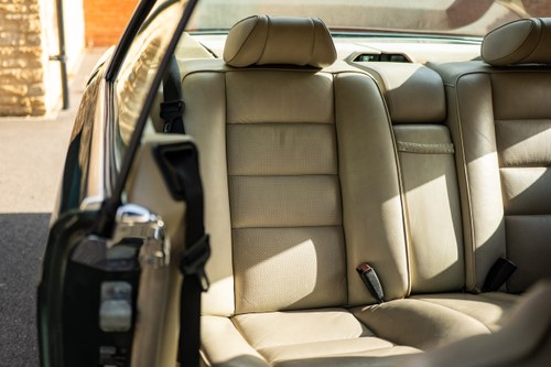 1990 Mercedes-Benz 500SEC C126 till salu (bild 66 av 226)