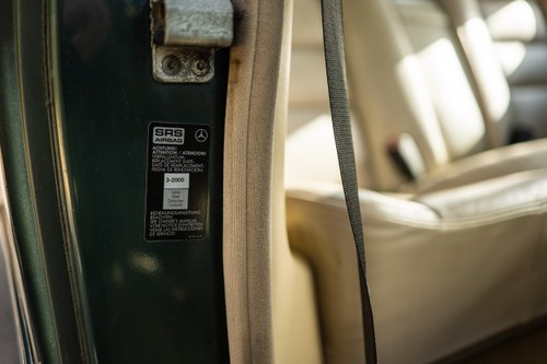 1990 Mercedes-Benz 500SEC C126 till salu (bild 69 av 226)