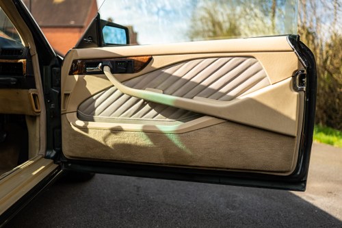 1990 Mercedes-Benz 500SEC C126 till salu (bild 74 av 226)