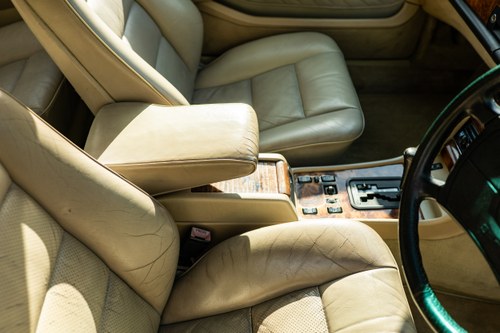 1990 Mercedes-Benz 500SEC C126 till salu (bild 78 av 226)