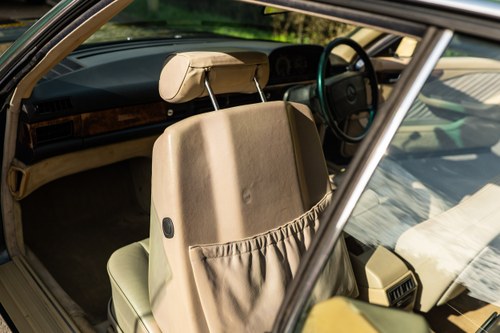 1990 Mercedes-Benz 500SEC C126 till salu (bild 91 av 226)