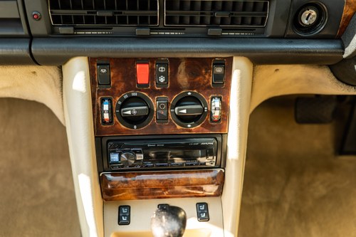 1990 Mercedes-Benz 500SEC C126 till salu (bild 97 av 226)