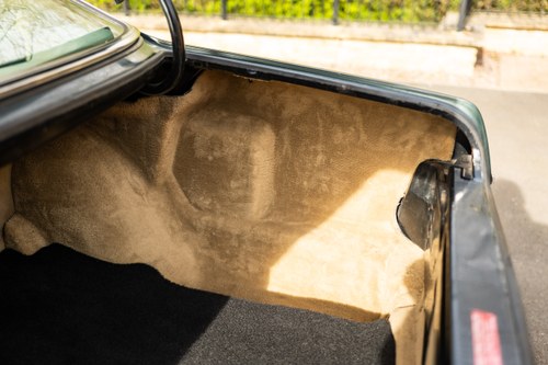 1990 Mercedes-Benz 500SEC C126 till salu (bild 106 av 226)