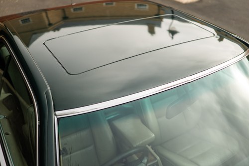 1990 Mercedes-Benz 500SEC C126 till salu (bild 128 av 226)