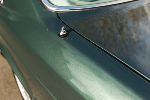 1990 Mercedes-Benz 500SEC C126 till salu (bild 129 av 226)