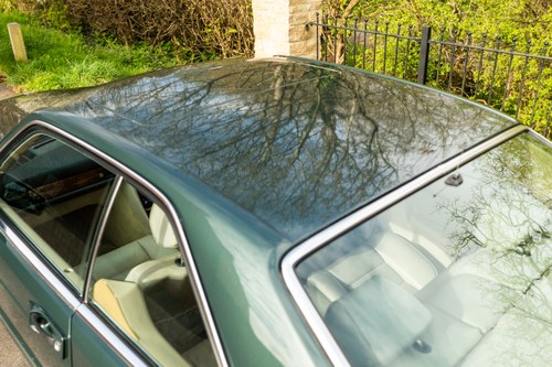 1990 Mercedes-Benz 500SEC C126 till salu (bild 138 av 226)