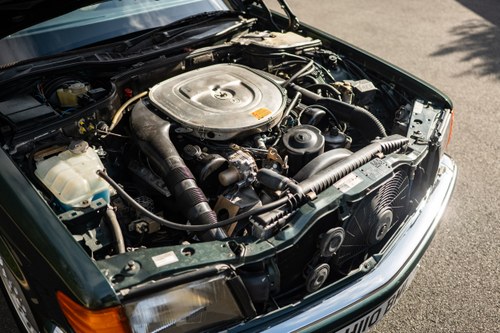 1990 Mercedes-Benz 500SEC C126 till salu (bild 154 av 226)