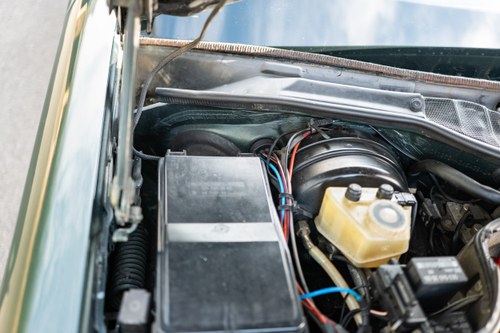 1990 Mercedes-Benz 500SEC C126 till salu (bild 169 av 226)