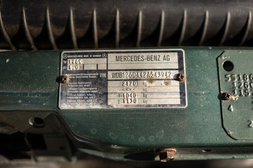 1990 Mercedes-Benz 500SEC C126 till salu (bild 175 av 226)