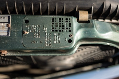 1990 Mercedes-Benz 500SEC C126 till salu (bild 176 av 226)