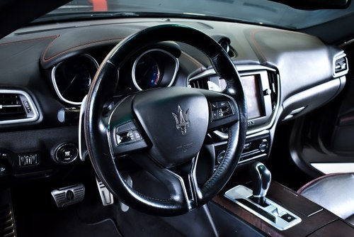 2015 Maserati Ghibli S Q4 Sedan 3,0L V6 For Sale (picture 30 of 68)