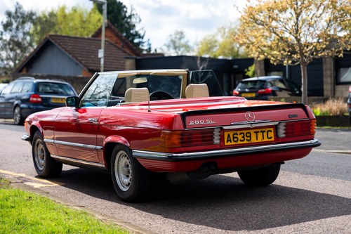 1984 Mercedes-Benz 280SL R107 For Sale (picture 7 of 216)