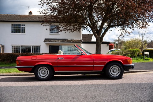 1984 Mercedes-Benz 280SL R107 For Sale (picture 10 of 216)