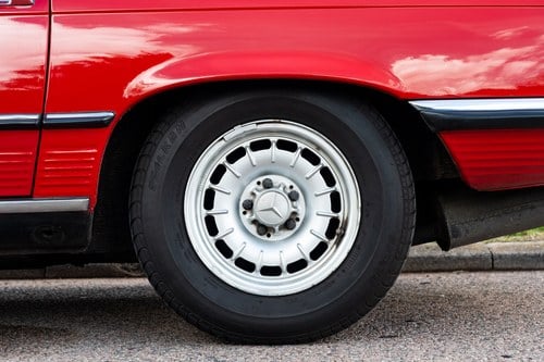 1984 Mercedes-Benz 280SL R107 For Sale (picture 54 of 216)