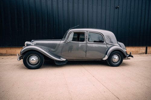 1955 Citroën Traction Avant Big 15 For Sale (picture 6 of 162)