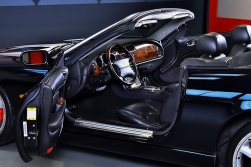 2005 Jaguar XKR Convertible For Sale (picture 47 of 119)