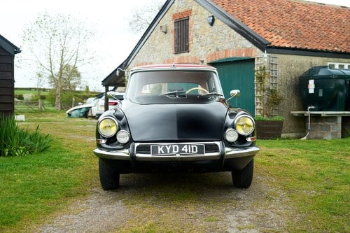 1966 Citroën ID 19 For Sale (picture 2 of 126)