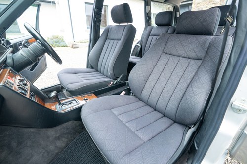 1994 Mercedes-Benz E280 S124 For Sale (picture 59 of 193)