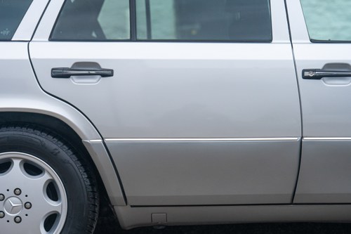 1994 Mercedes-Benz E280 S124 For Sale (picture 82 of 193)