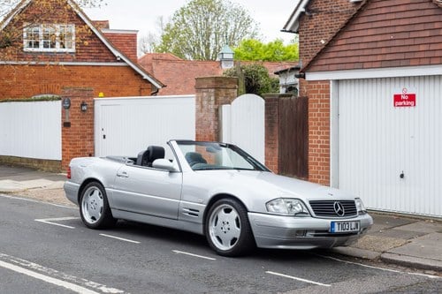 1999 Mercedes-Benz SL500 R129 till salu (bild 2 av 146)