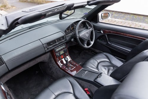 1999 Mercedes-Benz SL500 R129 till salu (bild 53 av 146)