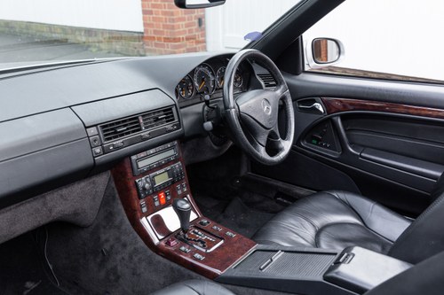1999 Mercedes-Benz SL500 R129 till salu (bild 56 av 146)