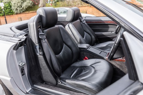 1999 Mercedes-Benz SL500 R129 till salu (bild 66 av 146)