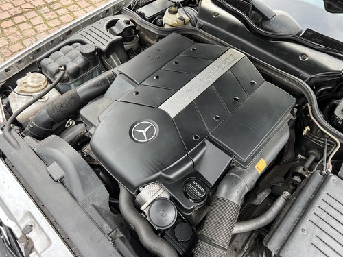 1999 Mercedes-Benz SL500 R129 till salu (bild 94 av 146)