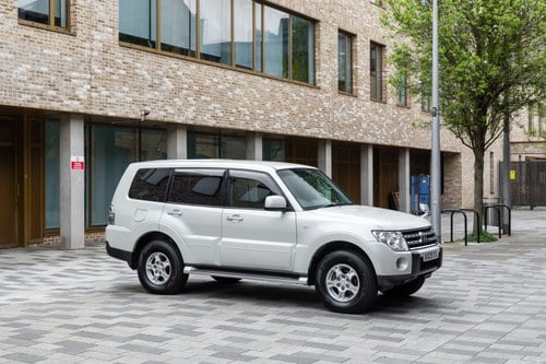 2009 Mitsubishi Pajero Shogun LWB For Sale (picture 13 of 119)