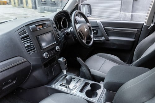 2009 Mitsubishi Pajero Shogun LWB For Sale (picture 46 of 119)